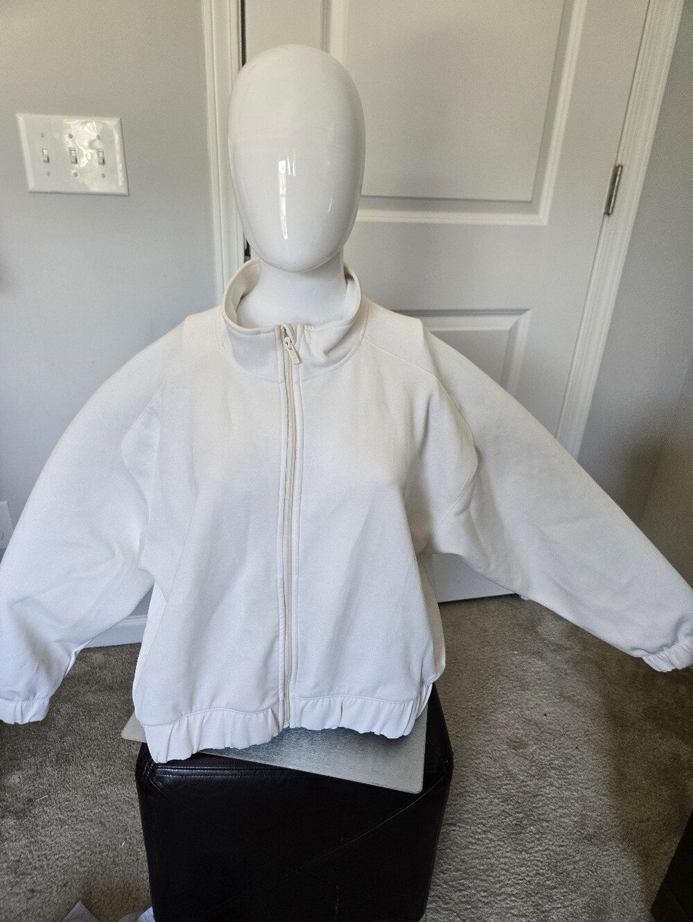 All in Motion Women's Off-White Bomber Jacket XXL